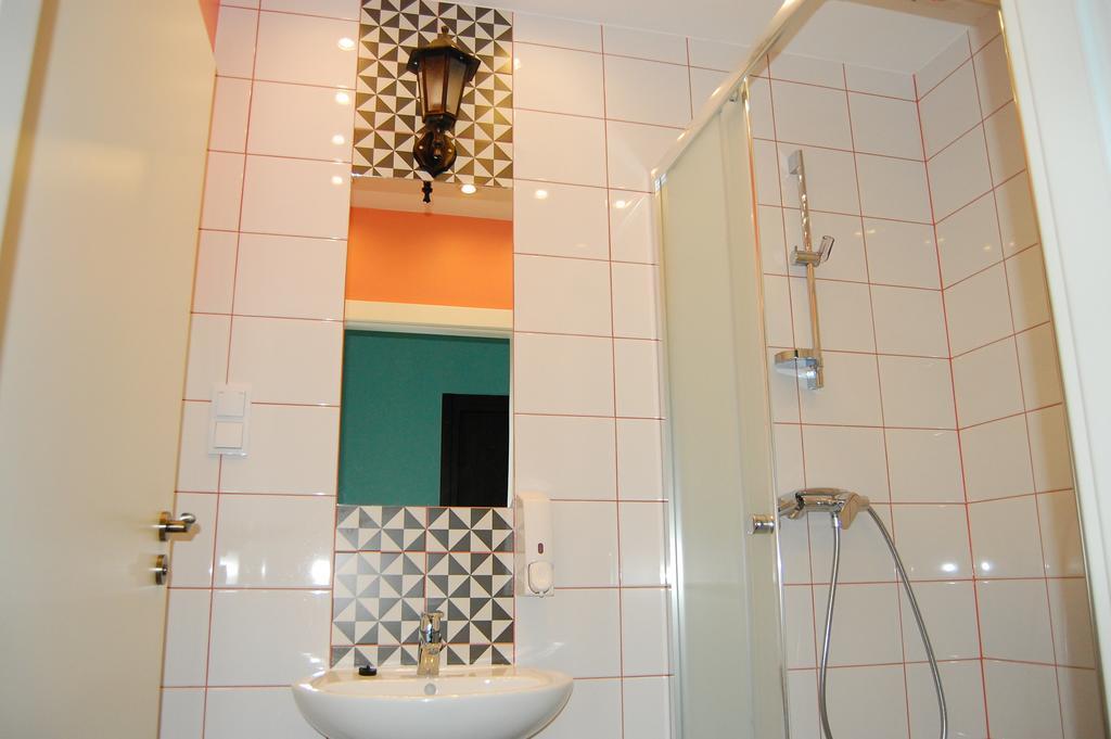 Bed in 8-Bed Dormitory Room with Bathroom,200979502:JPEG